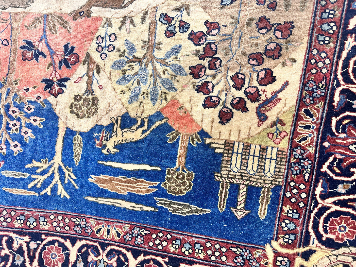 Garden Design 4'6 x 5'10 Hand Knotted Wool Rug Perso