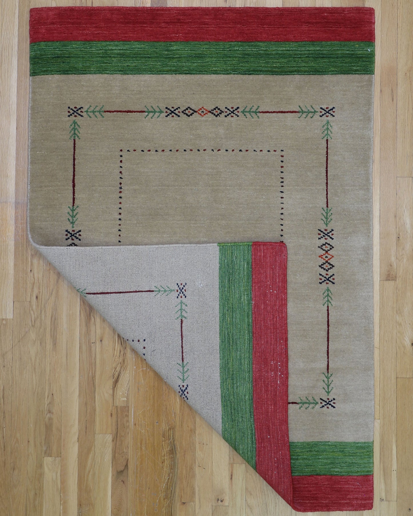 Fine Gabbeh 4' x 5'9 Hand Knotted Wool Rug Cotton Foundation India