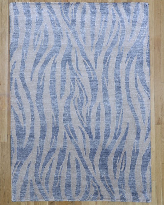 Fine Modern 4' x 5'7 Hand Knotted Silk Rug